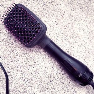 Revlon One-Step Hair Dryer and Styler